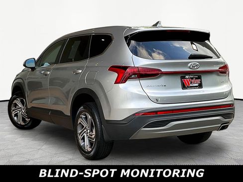 Used 2023 Hyundai Santa Fe SE AWD/4WD image 4