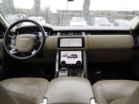 Used 2018 Land Rover Range Rover Supercharged AWD/4WD image 14