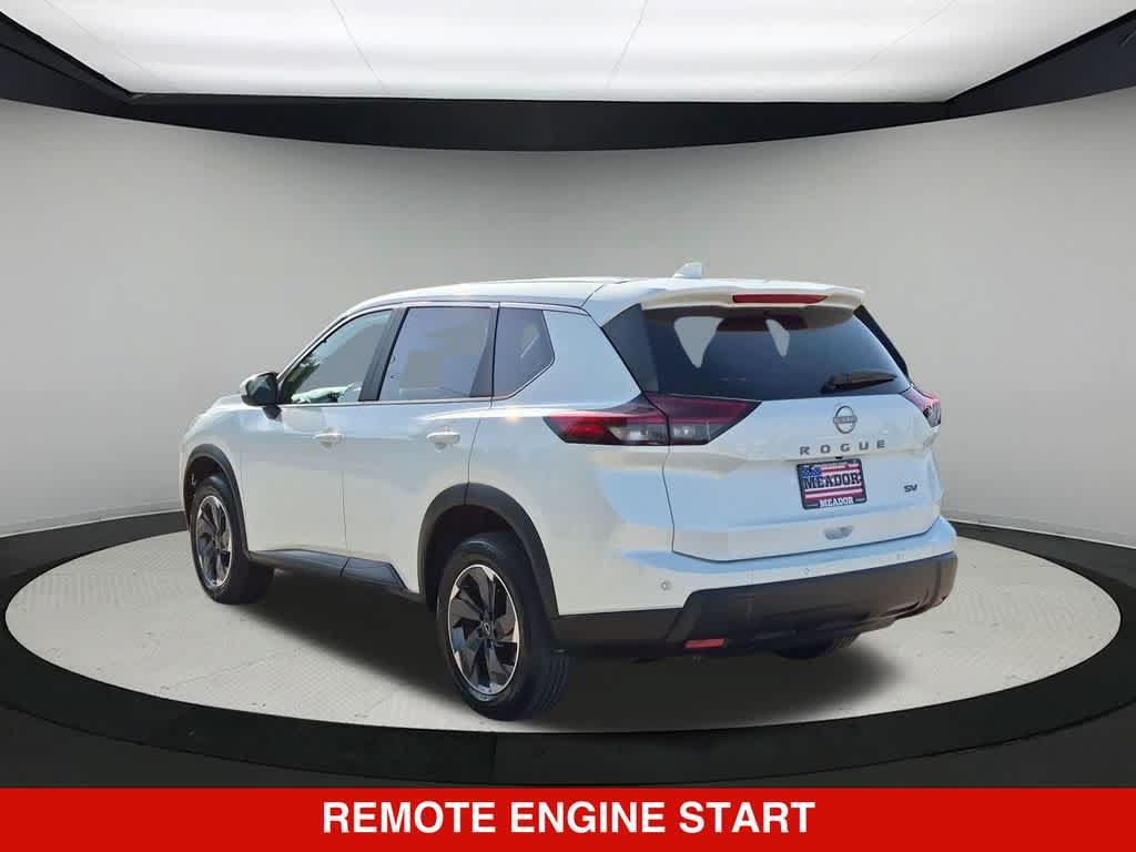 Used 2024 Nissan Rogue SV FWD image 5