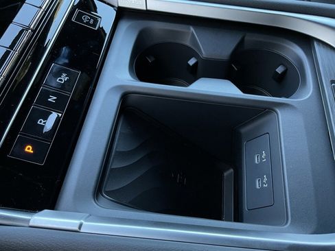 New 2026 Nissan Armada SL image 48