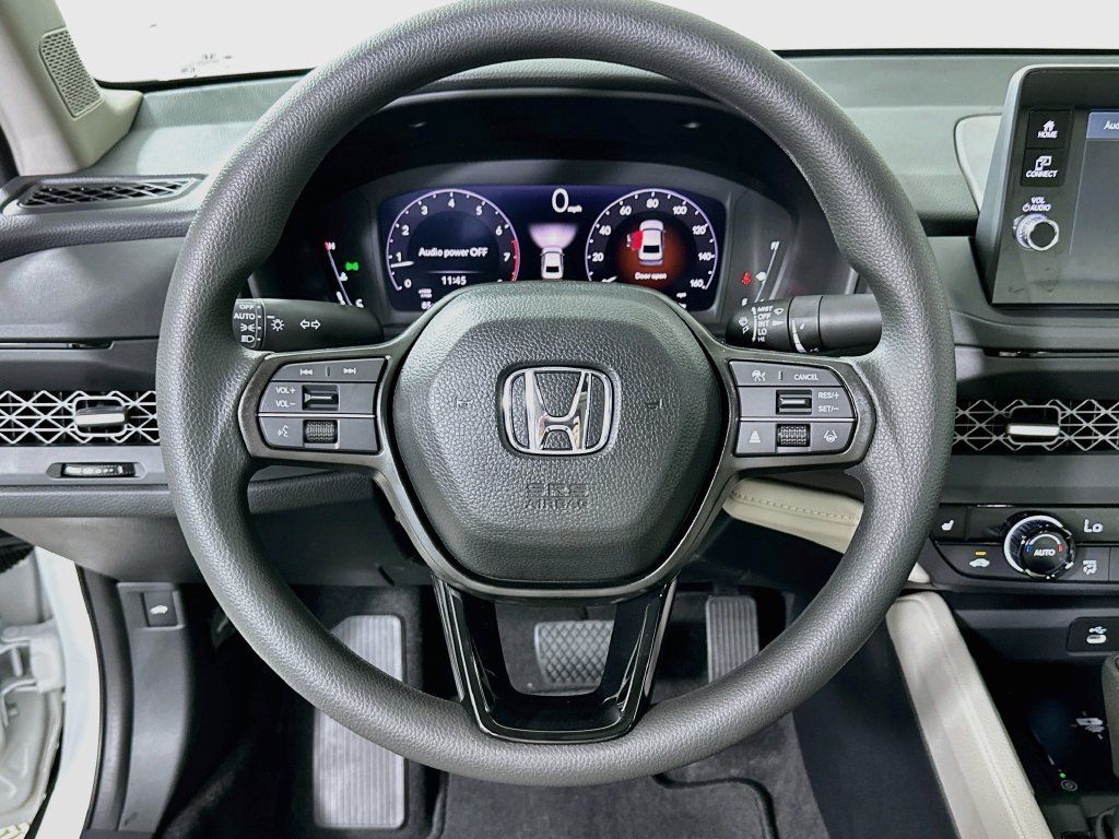 Used 2026 Honda Accord SE image 18