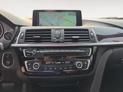 Used 2016 BMW 328i xDrive Sedan AWD/4WD image 3