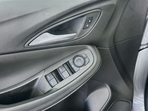 Used 2025 Buick Encore GX Preferred FWD image 15