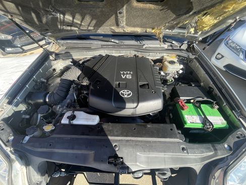 Used 2003 Toyota 4Runner Limited image 8