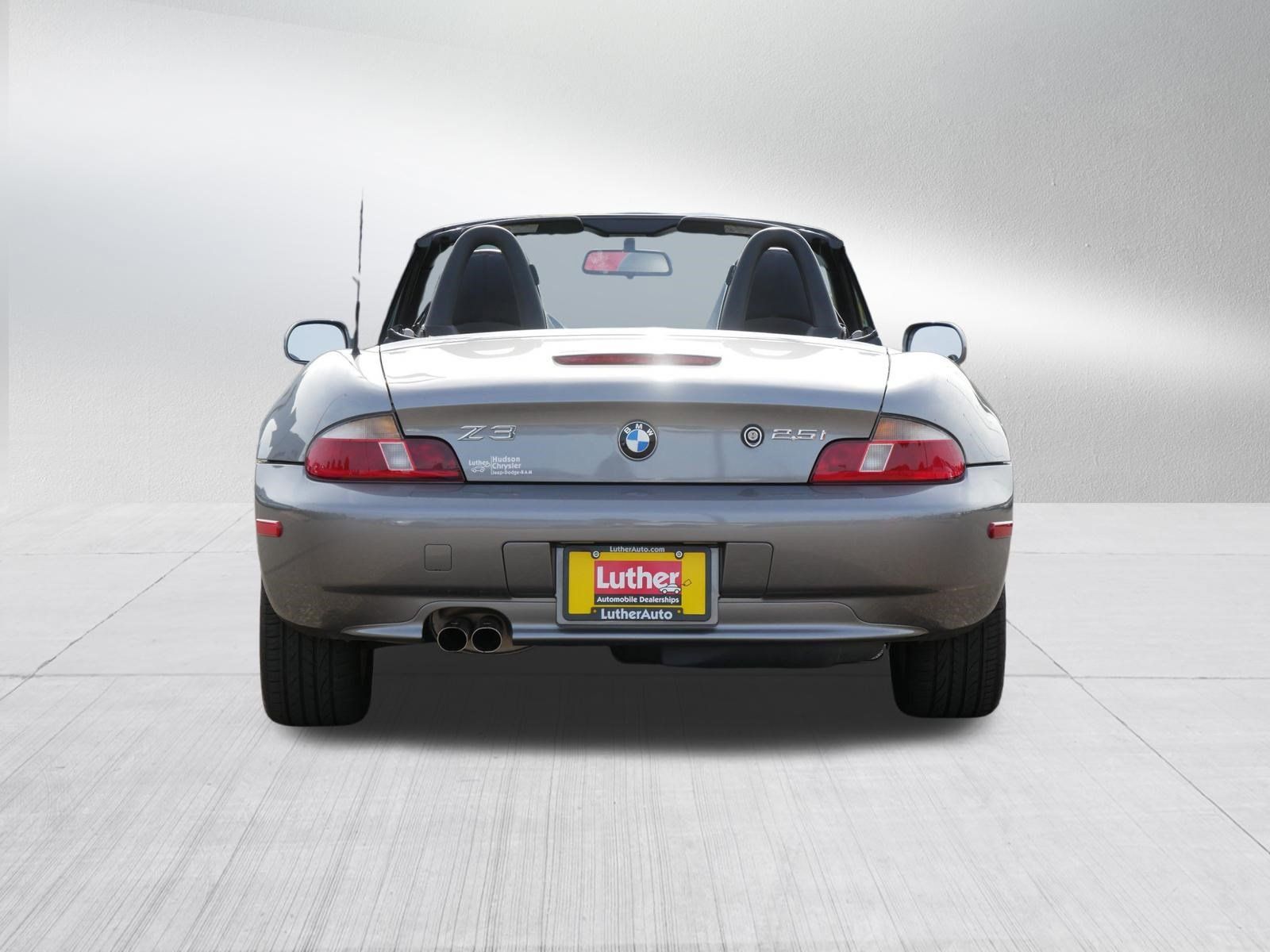 Used 2002 BMW Z3 2.5i RWD image 6