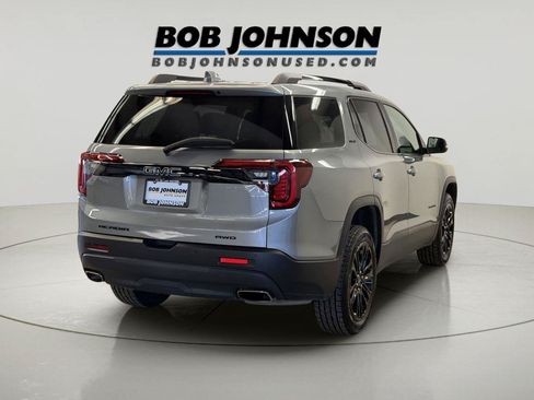 Used 2023 GMC Acadia SLE w/ Elevation Edition AWD/4WD image 10