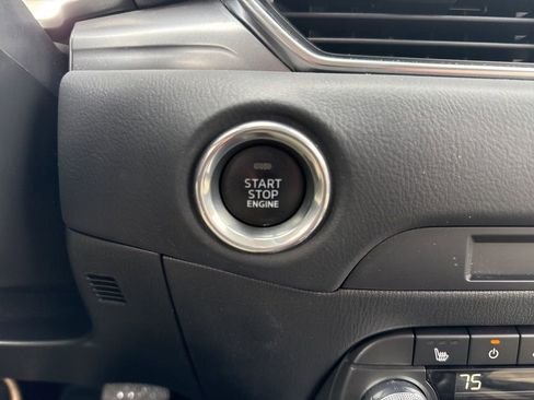 Used 2021 MAZDA CX-5 Touring image 31