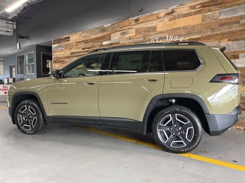 New 2026 Jeep Cherokee Limited AWD/4WD image 20