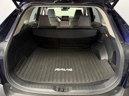 Used 2021 Toyota RAV4 Limited image 26