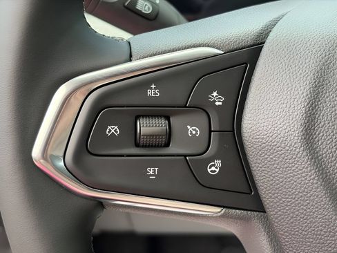 New 2026 Chevrolet Trax LT w/ Driver Confidence Package FWD image 17