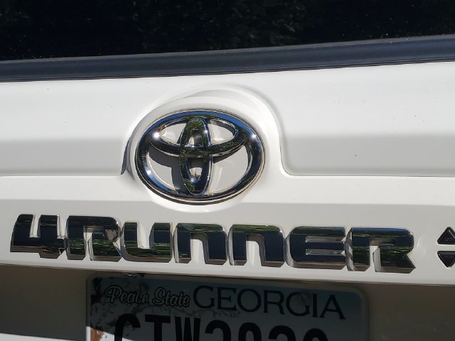 Used 2023 Toyota 4Runner SR5 Premium w/ Moonroof Package RWD image 7