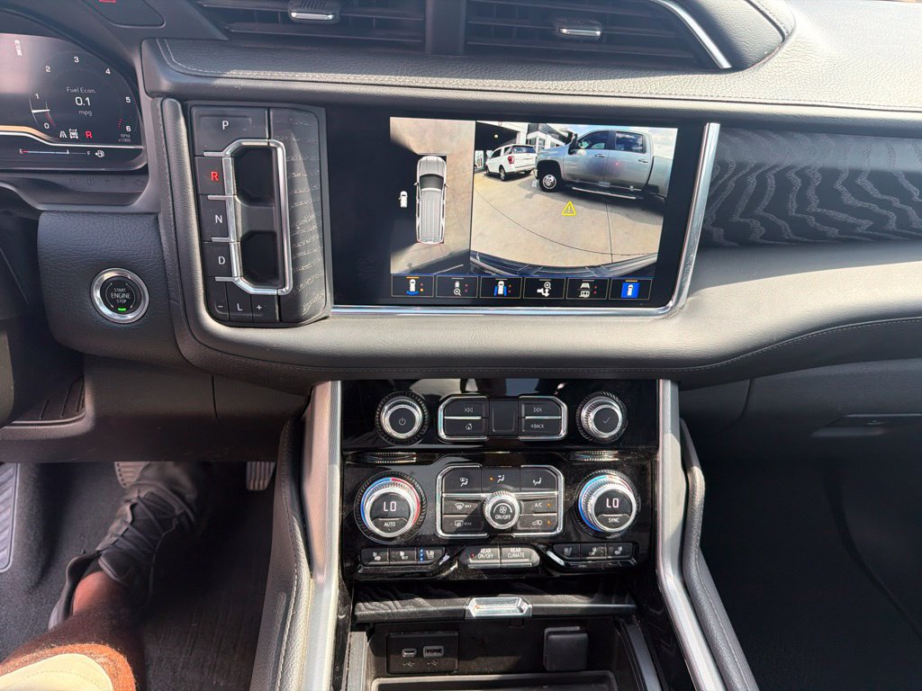 Used 2023 GMC Yukon XL Denali w/ Max Trailering Package AWD/4WD image 12