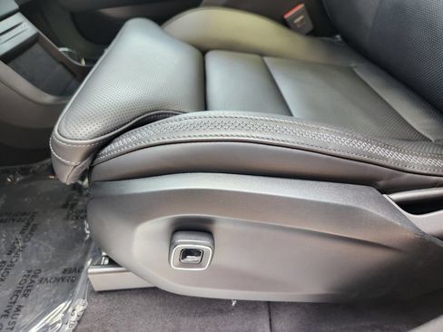 New 2026 Volvo EX90 Ultra AWD/4WD image 13