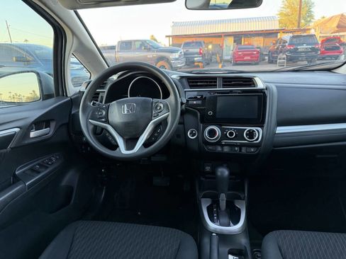 Used 2019 Honda Fit EX image 29