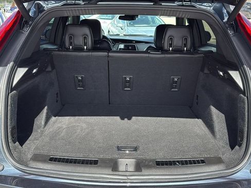 Used 2021 Cadillac XT4 Premium Luxury image 27