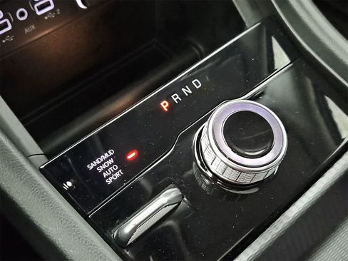 Used 2023 Jeep Grand Cherokee Limited image 34