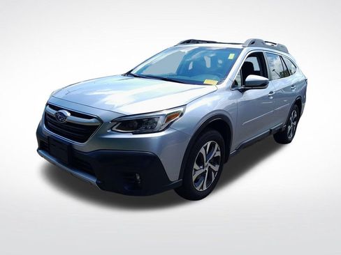 Used 2022 Subaru Outback Limited AWD/4WD image 3
