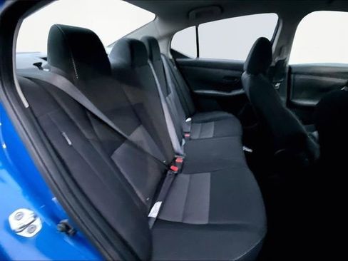 Used 2024 Nissan Sentra SV image 17