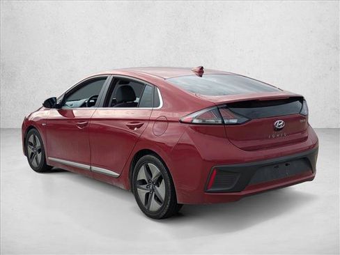 Used 2020 Hyundai Ioniq SEL image 7