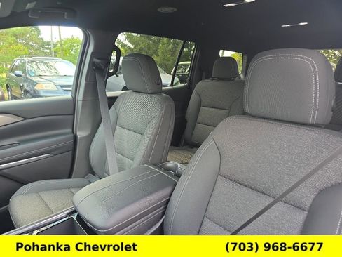 New 2026 Chevrolet Traverse LT w/ LPO, Floor Liner Package image 22