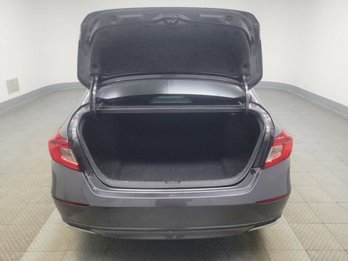Used 2019 Honda Accord LX image 29