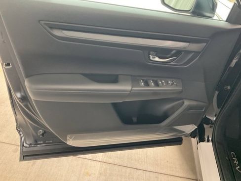 New 2026 Honda CR-V EX image 5