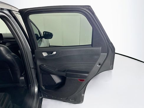 Used 2024 Ford Escape ST-Line image 28