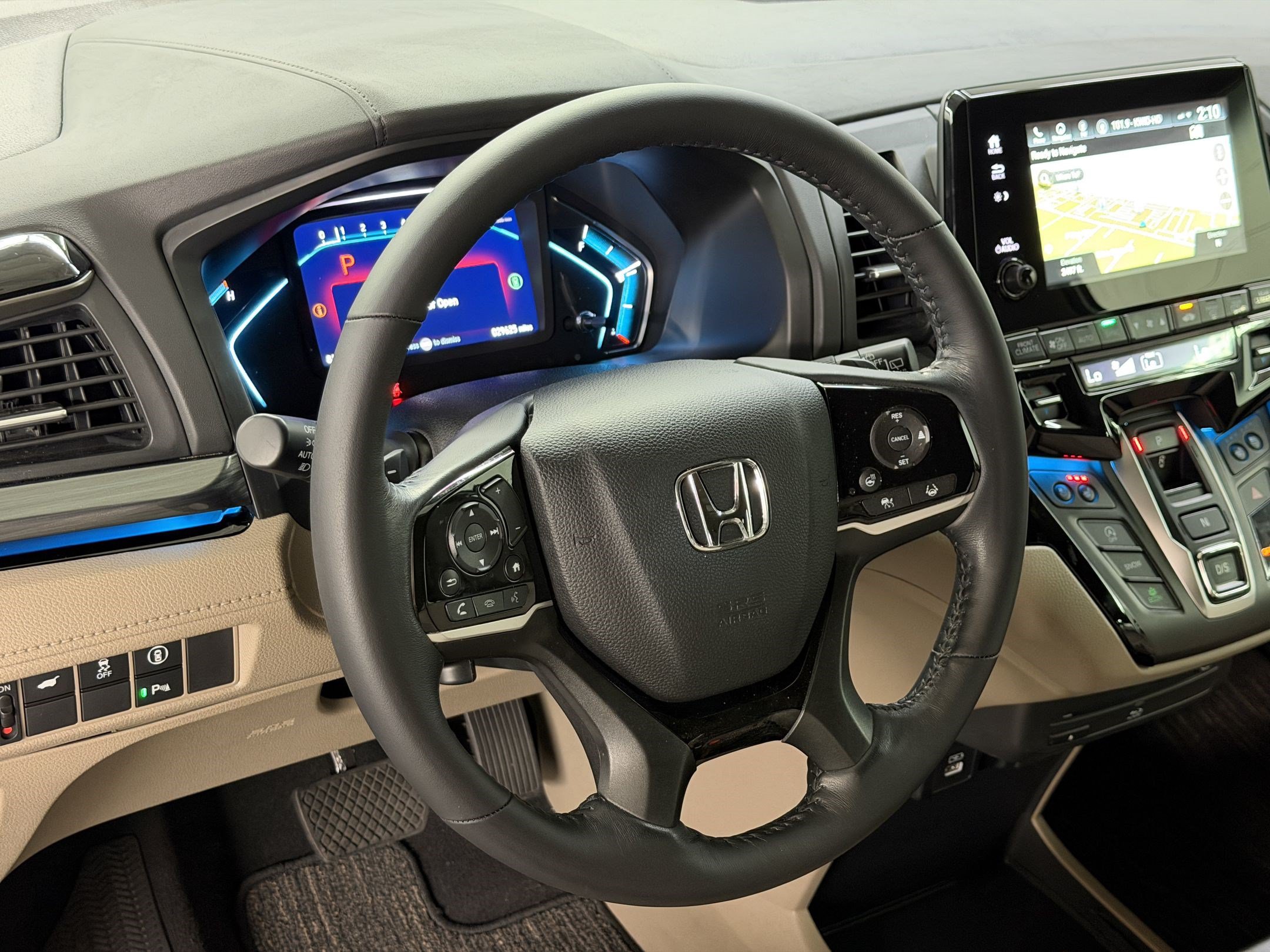 Certified 2024 Honda Odyssey Elite image 28