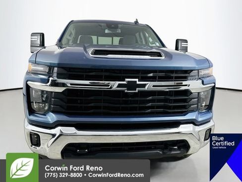 Used 2024 Chevrolet Silverado 2500 LT w/ All Star Edition AWD/4WD image 2