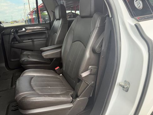 Used 2017 Buick Enclave Leather image 27