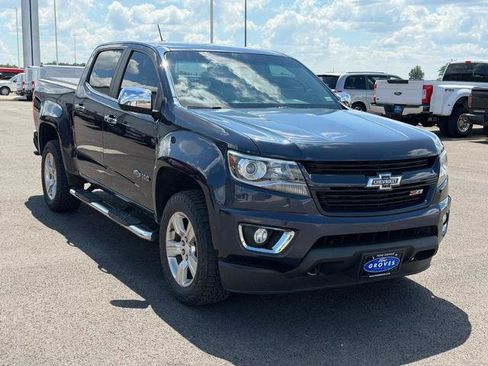 Used 2018 Chevrolet Colorado Z71 w/ Centennial Edition AWD/4WD image 3