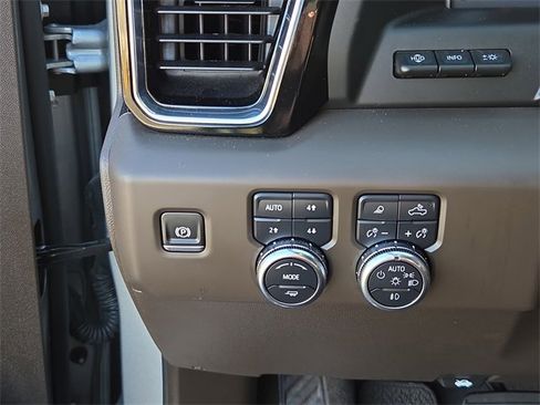 Certified 2024 GMC Sierra 1500 Denali w/ Denali Reserve Package image 21