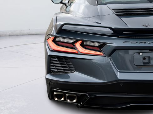 Used 2020 Chevrolet Corvette Stingray Premium Conv w/ 3LT Preferred Equipment Group RWD image 20