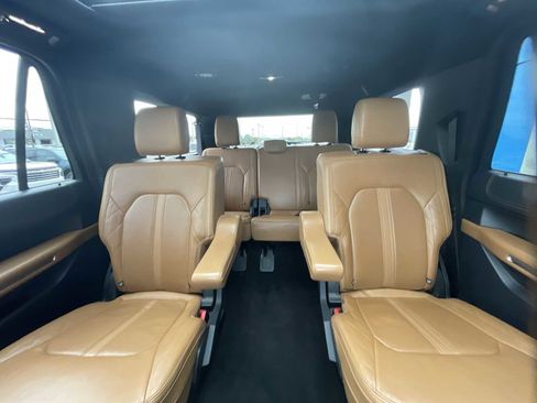 Used 2023 Ford Expedition Max Platinum image 21