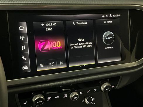 Used 2025 Audi Q3 2.0T Premium w/ Convenience Package image 3