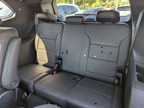 New 2026 Buick Enclave Sport Touring w/ Power Package FWD image 9