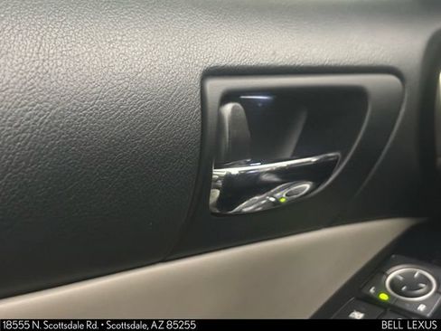 Used 2014 Lexus IS 350 w/ Navigation Package RWD image 18