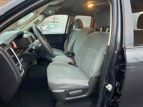 Certified 2017 RAM 1500 Express image 15