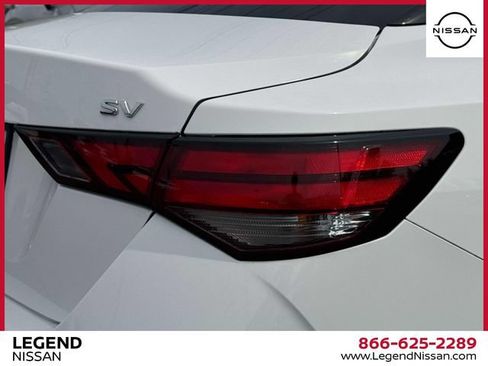 Certified 2023 Nissan Sentra SV FWD image 11