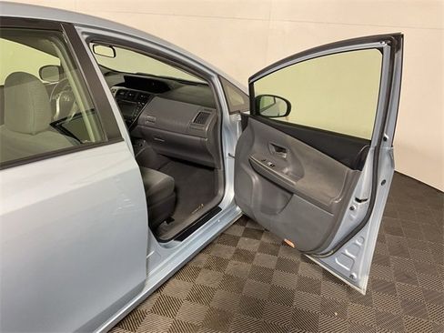 Used 2014 Toyota Prius V Two image 25