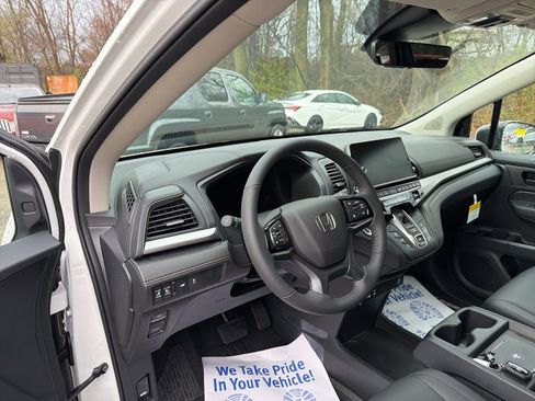 New 2026 Honda Odyssey EX-L image 15