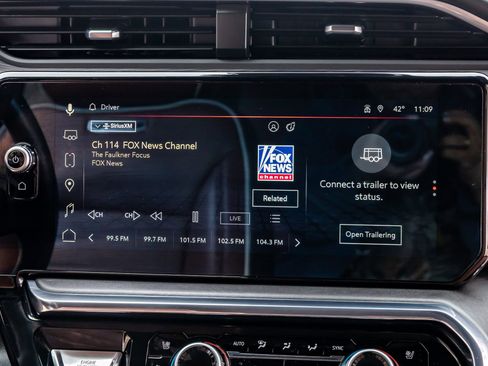 Used 2024 GMC Sierra 2500 Denali Ultimate image 22