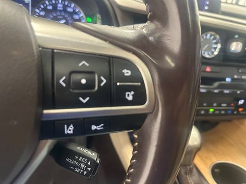 Used 2018 Lexus RX 350L AWD image 36
