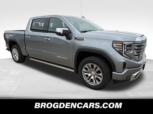 New 2026 GMC Sierra 1500 Denali w/ Technology Package AWD/4WD image 1