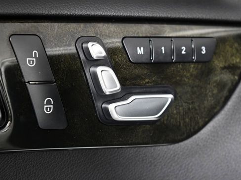 Used 2018 Mercedes-Benz GLE 350 4MATIC image 24