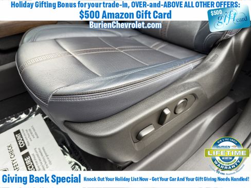 Used 2024 Chevrolet Silverado 2500 High Country w/ High Country Premium Package image 13