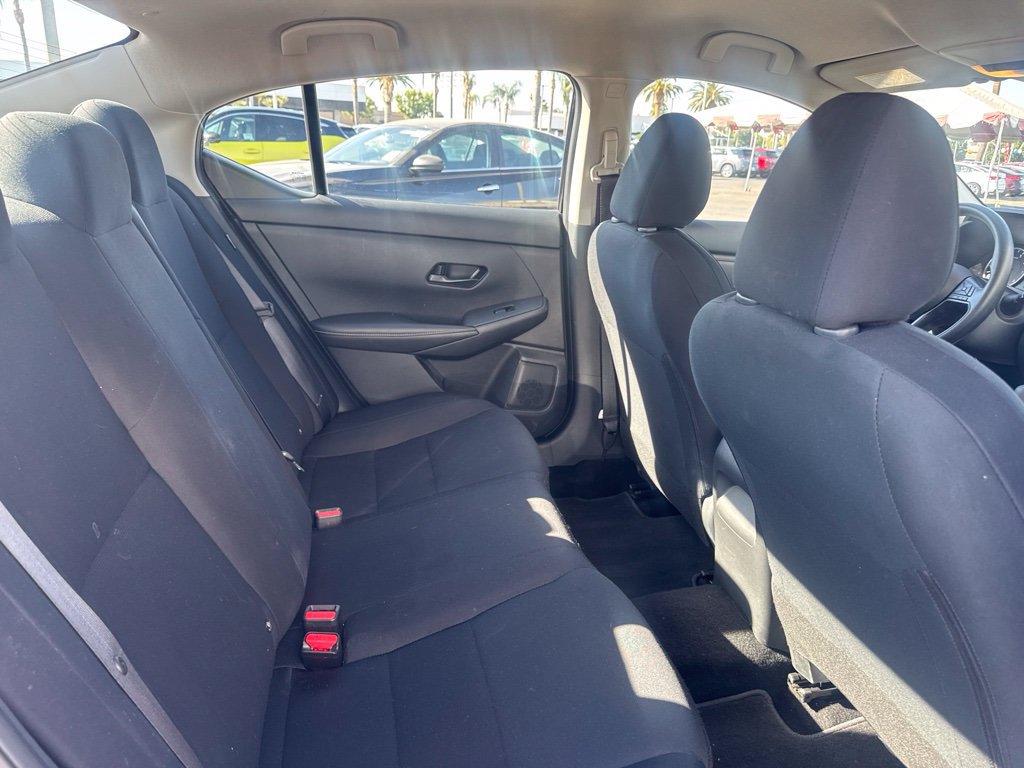 Used 2025 Nissan Sentra S FWD image 9
