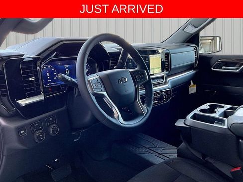 New 2026 Chevrolet Silverado 1500 RST AWD/4WD image 3
