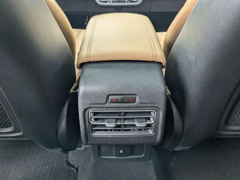 Used 2022 Lincoln Corsair Reserve w/ Elements Package FWD image 23