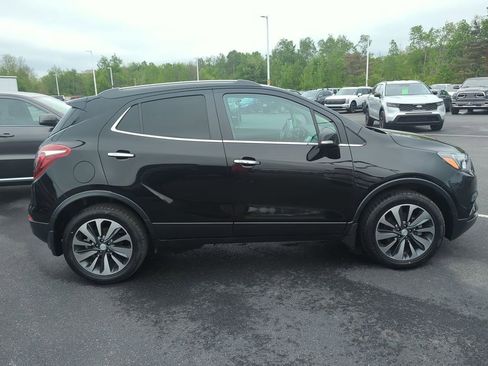 Used 2019 Buick Encore Essence w/ Safety Package II AWD/4WD image 9